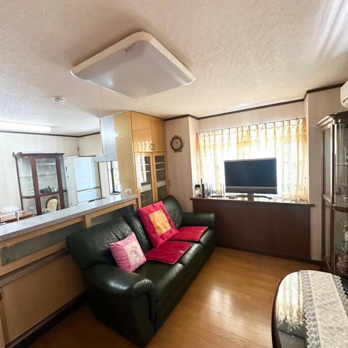 Ookubo Hills Family Tokio